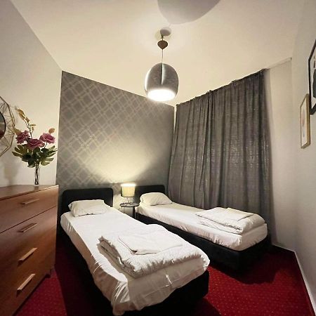 Apartament Warszawa Centrum Helvetia Plus Екстериор снимка